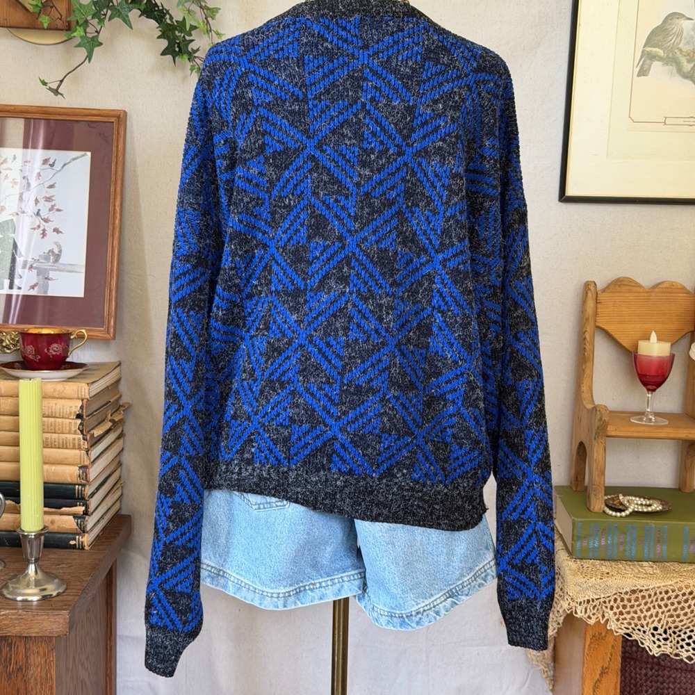 Vintage Bright Geometric Diamond Knit Sweater Blue Grey XL Made in USA Crewneck - Picture 5 of 6